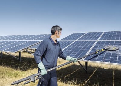Solar panel cleaning - ITS Simply Clean
