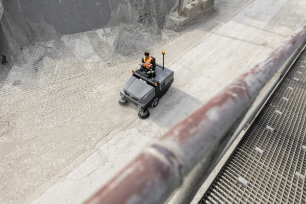 Karcher_KM_150_500_R_sweepers